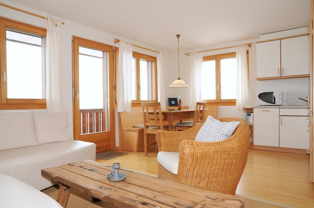 Ambiente Bettmeralp | A10 Apartman Szoba fotó