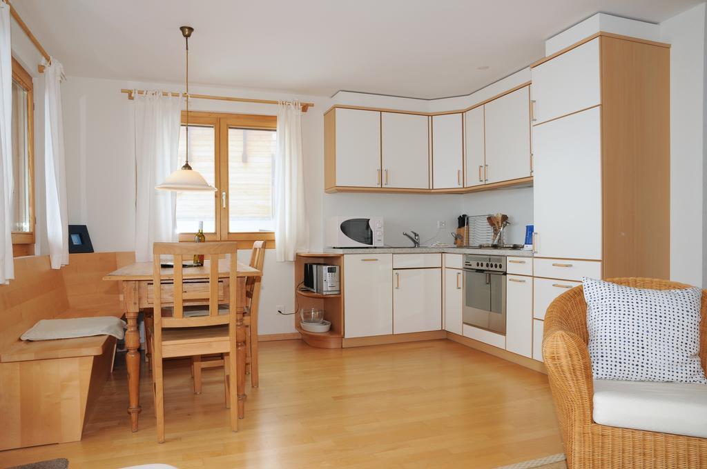 Ambiente Bettmeralp | A10 Apartman Szoba fotó